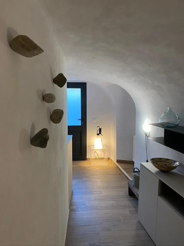 Vicolo Rosso 2 Βίλα Dolceacqua