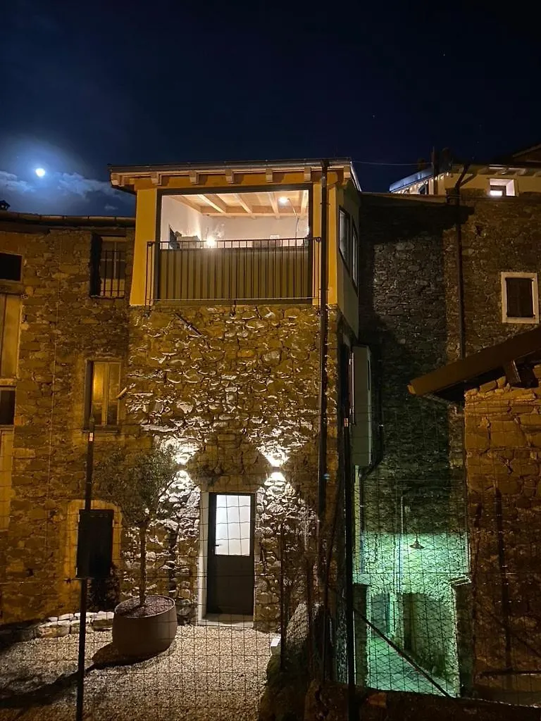 Vicolo Rosso 2 Βίλα Dolceacqua